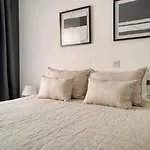 Limnaria Gardens B 103